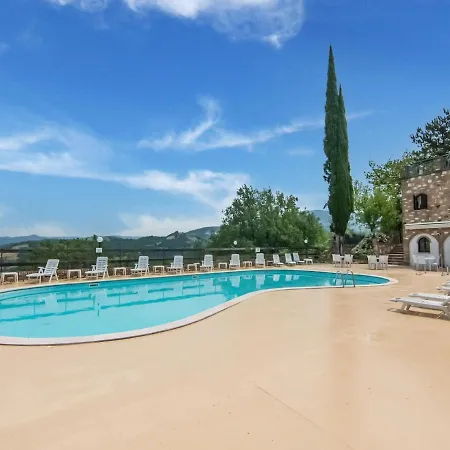 Majestic In With Private Pool