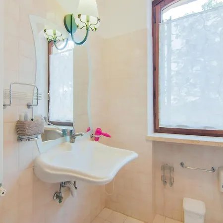 Majestic In With Private Pool Fermignano