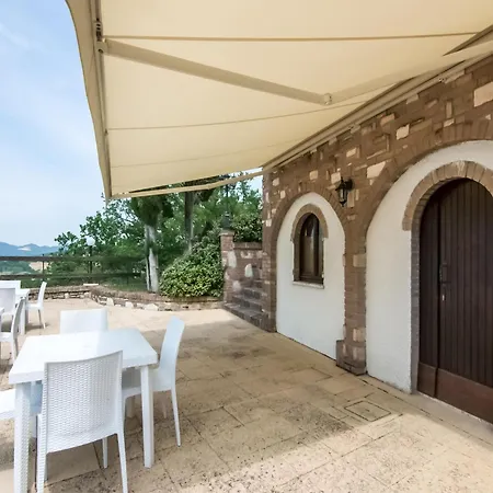 Majestic In With Private Pool Fermignano